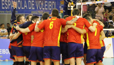 España vence a Montenegro por 3-1 y luchará por clasificar al Campeonato de Europa