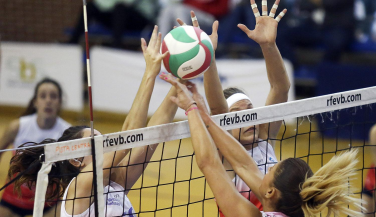 Feel Volley Alcobendas abre la Superliga 1 con victoria por 3-0 ante Avarca de Menorca