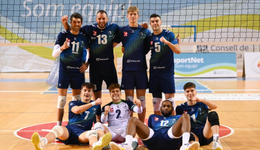 El equipo azul se lleva el partido en la fiesta del Voley Palma (3-1)