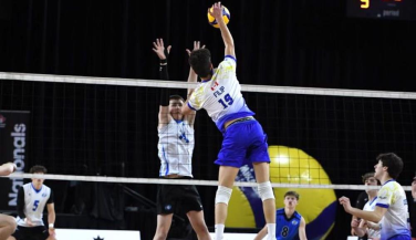 Filip sigue la ruta de Neaves hasta Unicaja Costa de Almería
