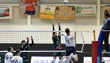 La SVM busca los cuatro semifinalistas de los playoffs por el título