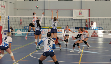 Aptur CV Benidorm se lleva el derbi valenciano ante CV Valencia