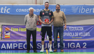 El receptor Carlos Jiménez lidera el siete ideal de la Fase Final de SM2