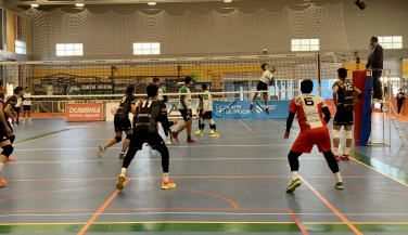 Voleibol Dumbría vence a CV Almendralejo Extremadura por 3-0