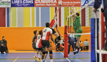 Victoria en casa del Voleibol Dumbría contra el Extremadura Cáceres PH