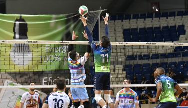 Emocionante inicio de los Playoffs por el título de la Superliga Masculina