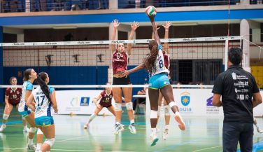 Duelo de altura en el Pabellón Beatriz Rivero entre CD Voleibol Guía y Madrid Chamberí