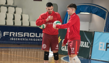 Koko Linares y Nahuel Ossola, dos bombarderos que seguirán sumando puntos para Arenal Emevé