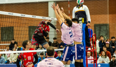 Léleman Conqueridor vuelve a la senda de la victoria tras remontar a Conectabalear CV Manacor