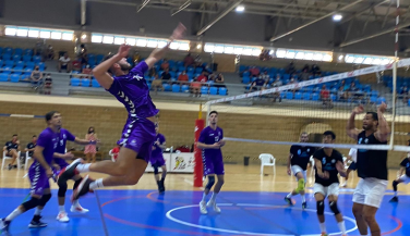 ConectaBalear inaugura el Ciutat de Manacor con victoria 3-0 ante Ushüaia