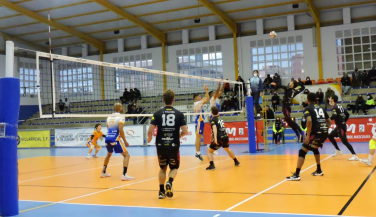 Victoria en el primer partido del año para CV Mediterráneo