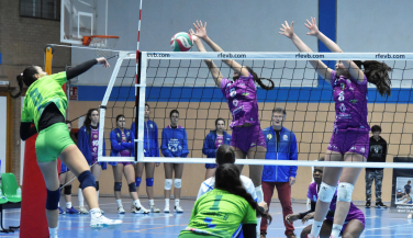Mairena Vóley Club despide la primera vuelta con derrota ante Aptur Benidorm