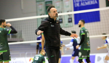 Manolo Berenguel deja de ser entrenador del primer equipo