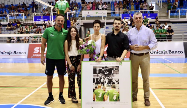 Unicaja Costa de Almería cede ante el SL Benfica en el Memorial a Moisés Ruiz