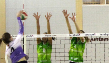 Naturhouse Ciudad de Logroño continúa con la racha de victorias ante Feel Volley Alcobendas