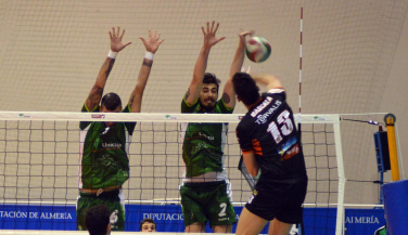 CAI Voleibol Teruel sorprende a Unicaja Almería en el primer partido de la final de SVM
