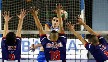 Primera jornada de la temporada en Superliga masculina 2