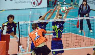Jornada de Superliga masculina marcada por las victorias de los equipos de cabeza