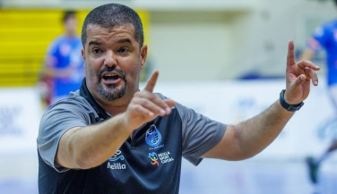 Salim Abdelkader continuará al frente de Club Voleibol Melilla la próxima temporada