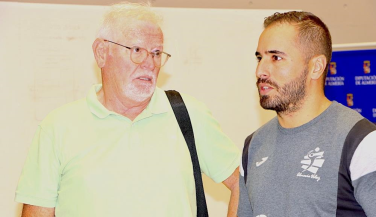 Unicaja Costa de Almería entra muy fuerte a los Playoffs