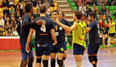 Voley Textil Santanderina abre la temporada con victoria sobre FC Barcelona