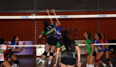 El CV Torrelavega se impone a Xuvenil Teis (3-1)