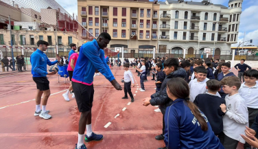 Melilla Sport Capital fomentó la práctica deportiva en su visita al colegio Reyes Católicos