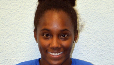 MVP de Superliga femenina 2 para Wanda Banguero (Cuesta Piedra Santa Cruz)