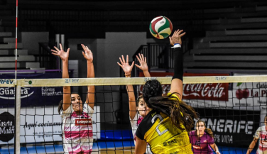 Disputado triunfo aurinegro en el estreno de competición