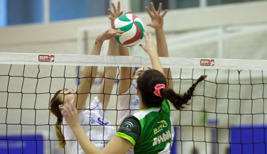 Victoria de Volei Grau Castelló sobre Almería Volley Grupo 2008 en un igualado encuentro