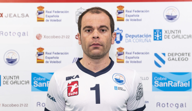 Adrián Alves, nuevo entrenador del Rotogal Boiro Voleibol