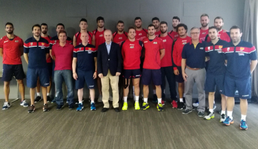 Agustín Martín Santos se reúne con los integrantes de la Selección Masculina
