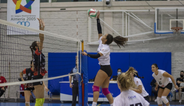 AVG 2008 vence a FamilyCash Xátiva Voleibol
