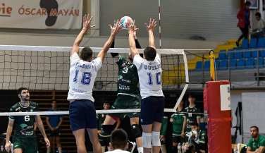 Un competitivo Rotogal Boiro Voleibol da la cara contra Unicaja Almería
