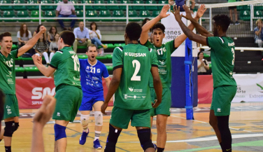 Extremadura Cáceres PH debuta con una contundente victoria ante Bruxas