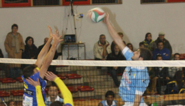 La pelea por los extremos de la clasificación marcó la décima jornada de la Superliga Masculina