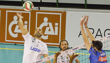 CAI Voleibol Teruel regresa a las victorias