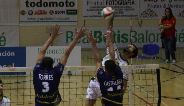 Unicaja Almería se lleva el derbi andaluz