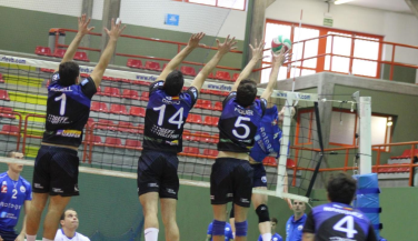 Calasancias cae ante Extremadura Aparth. MM Badajoz