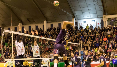 El capitán Fran Calzón seguirá un año más en el Voley Textil Santanderina