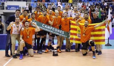 CV Teruel conquista su séptima Superliga Masculina en Almería