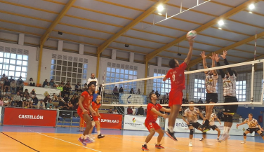 Amargo debut en casa del CV Mediterráneo