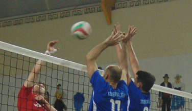 Náutico Boiro Voleibol y UBE Lilla Grau pegan primero en el playoff de SM2