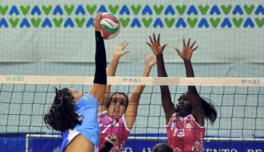 Lorena Martín (Cuesta Piedra Santa Cruz) es la MVP de la jornada de Superliga femenina 2