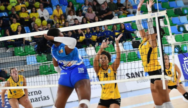 CV Cuesta Piedra se lleva el derbi tinerfeño ante Fedes Ascensores La Laguna