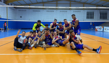 Un sólido CV Mediterráneo vence en casa al Familycash Xátiva VB