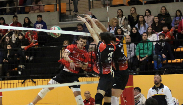 Derrota del Club Voleibol Zaragoza ante Familycash Xátiva VB