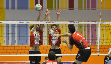 Victoria de Voleibol Dumbría ante Collado Villalba