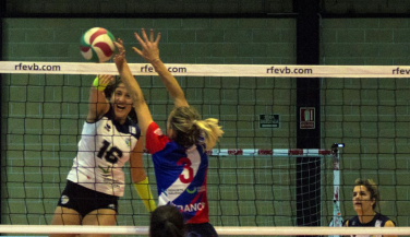 El Extremadura Arroyo vence por 3-0 al Xuvenil Teis y sigue subiendo en la clasificación