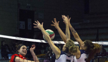 El Extremadura vence a CV Torrelavega (3-1) 